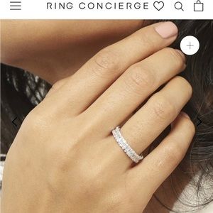 Diamond Petite Emerald Illusion Ring